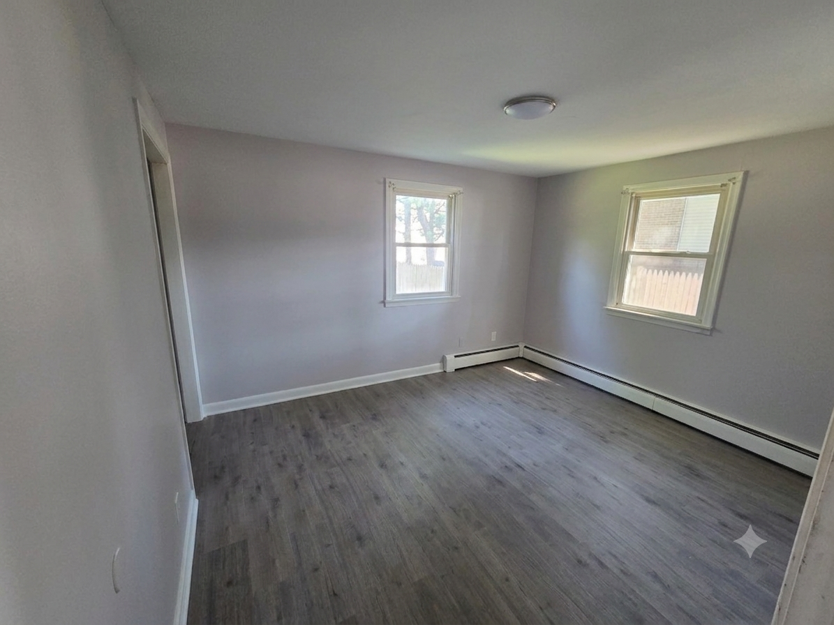 2015 Corbin Ave #5 - Photo 4 of 6