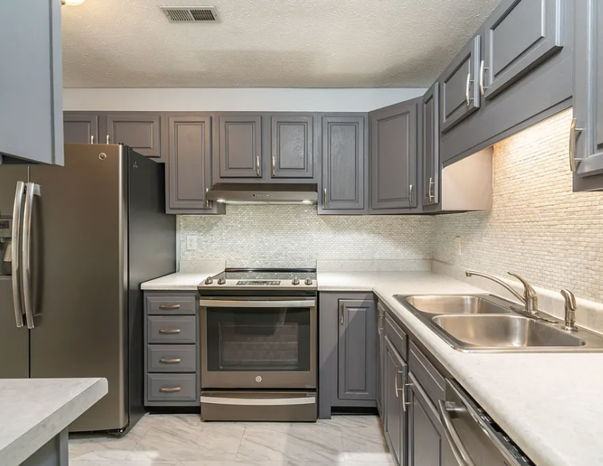 6035 Morning Glory Pl - Photo 6 of 23