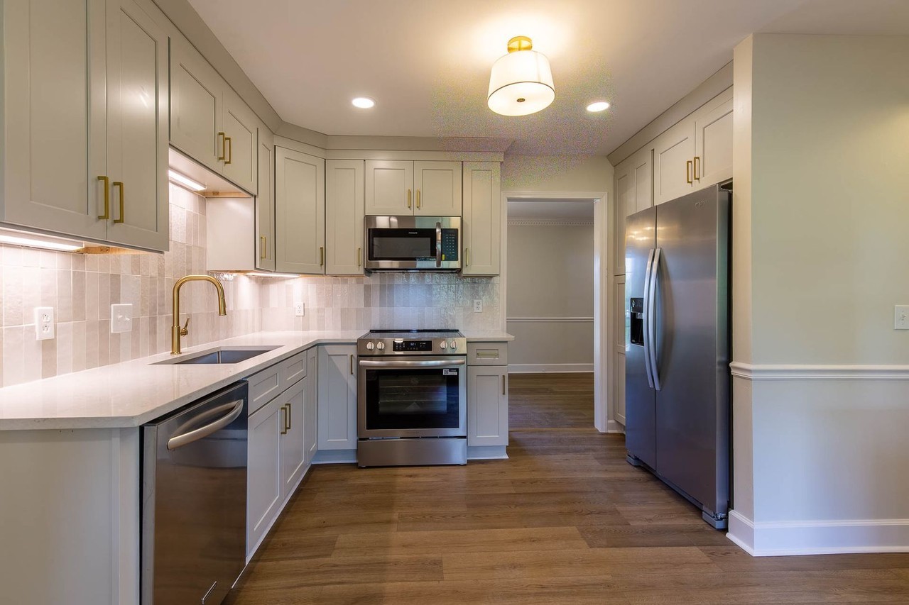 109 Welshwood Ct - Photo 4 of 14