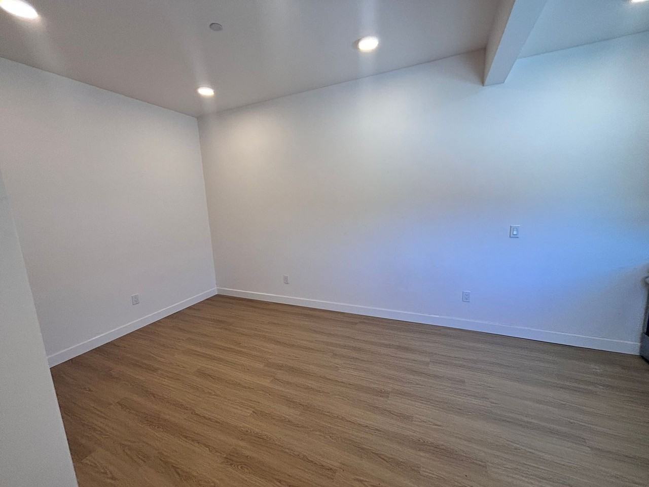 Newly Renovated Apartments | Pet Friendly | Gated Parking - Photo 5 of 9
