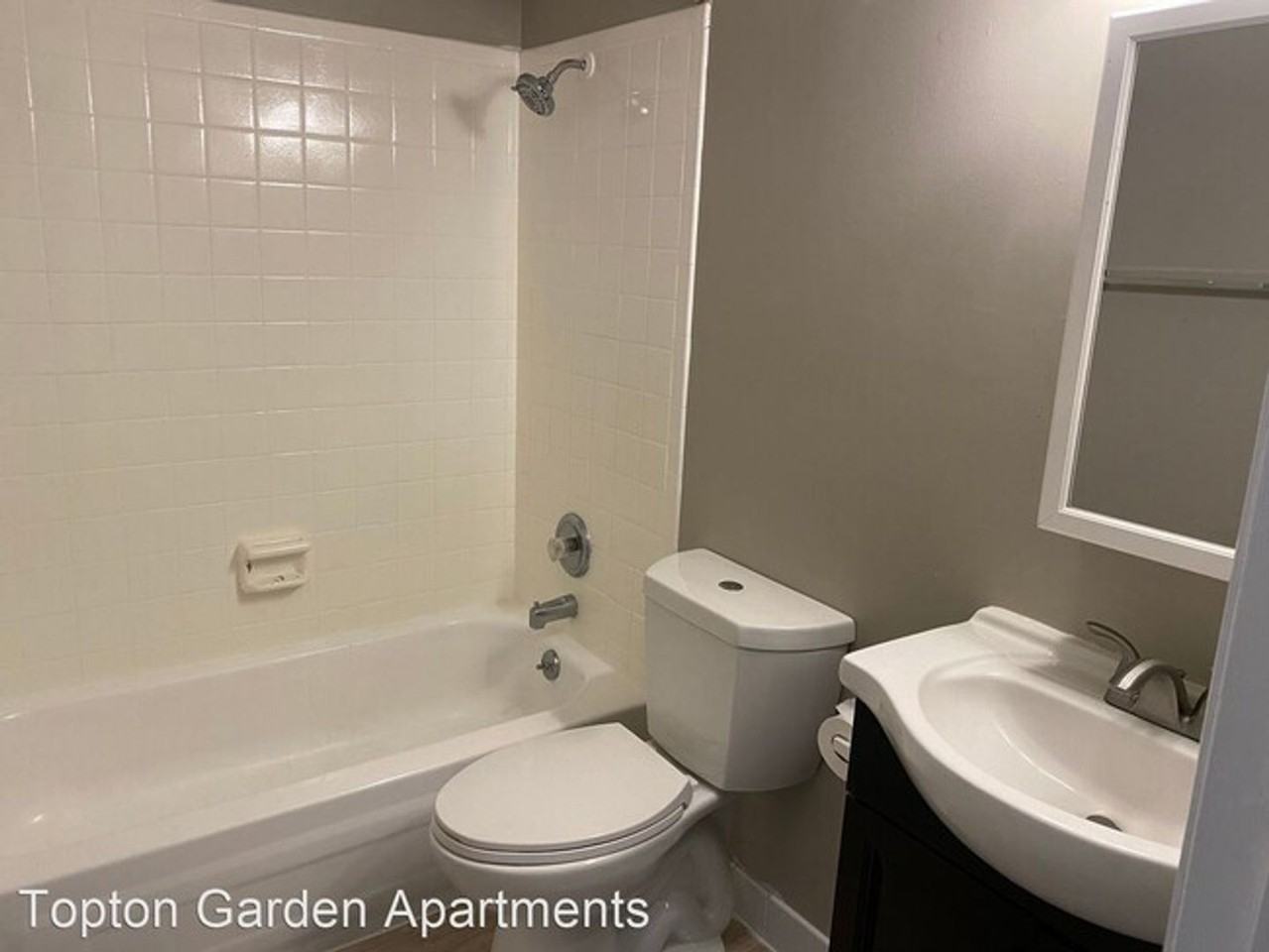Topton Garden Apartments - Photo 5 of 7