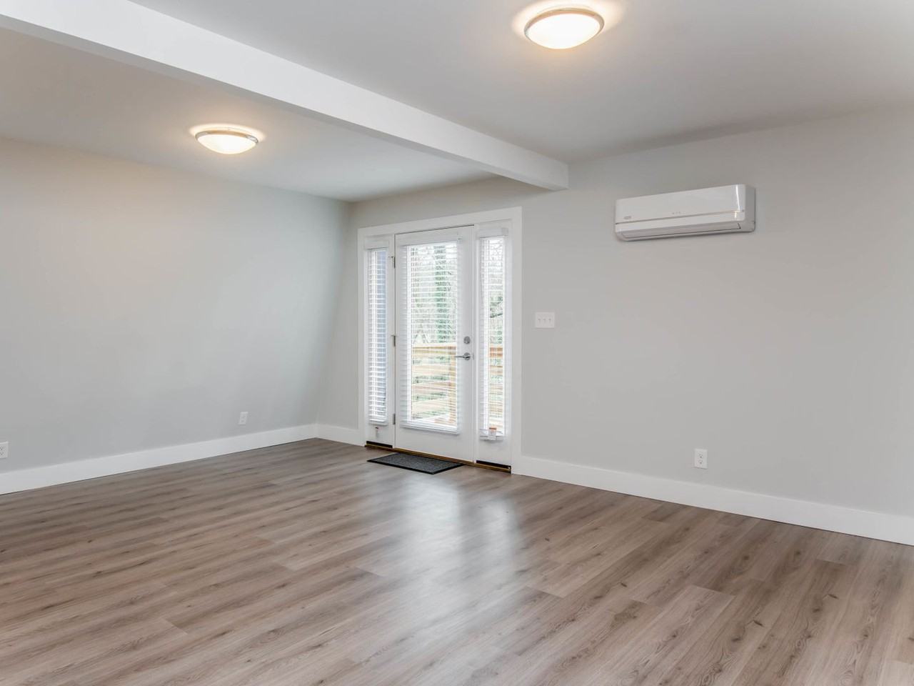 4 Unaka Ave - Photo 4 of 17