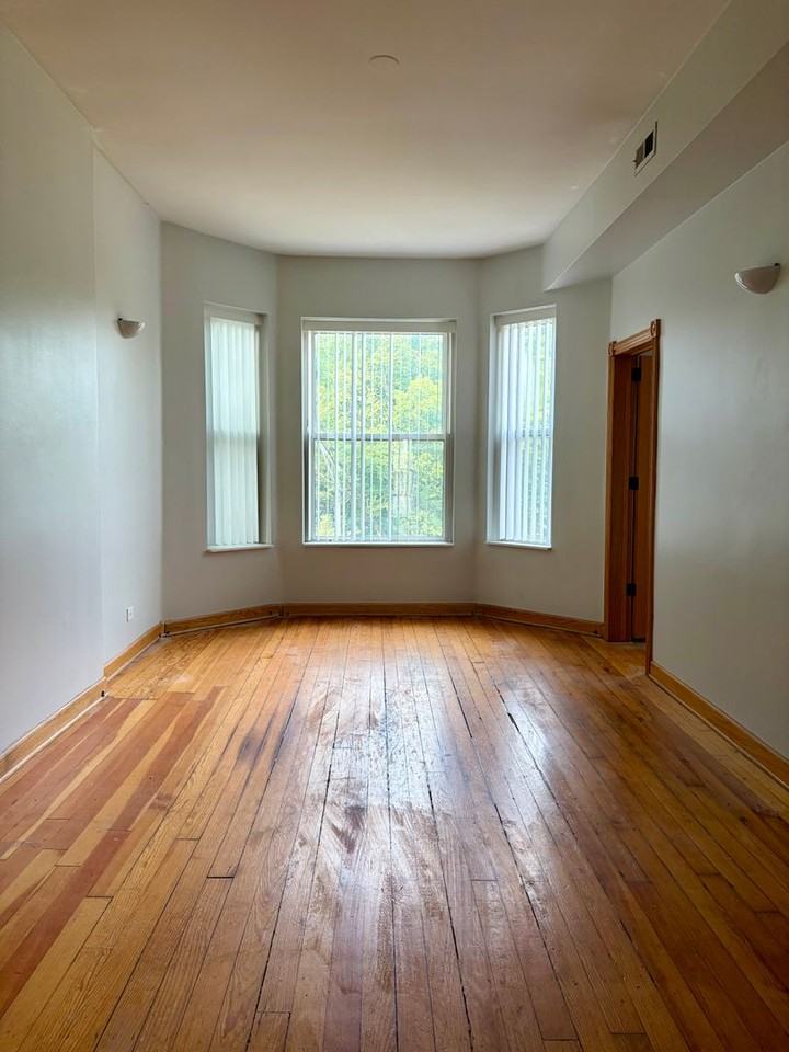 1853 N Humboldt Blvd - Photo 7 of 14