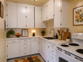 Jack Lan & Verah Apartments - Photo 1 of 1