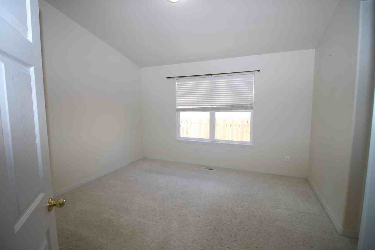 1175 Hill Mesa Ct - Photo 7 of 40