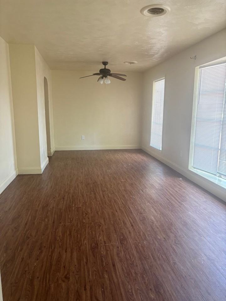 951 Metairie Rd - Photo 4 of 12