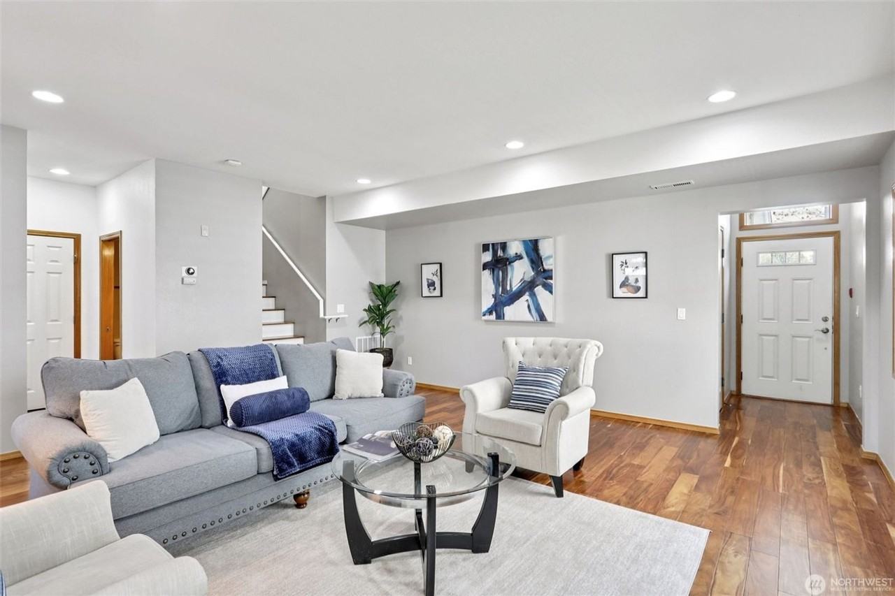 18870 108th Ln Se - Photo 3 of 25