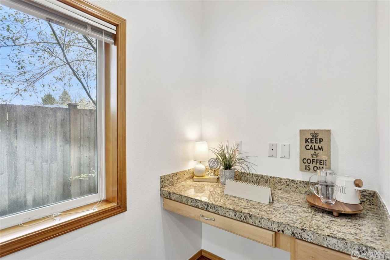 18870 108th Ln Se - Photo 4 of 25