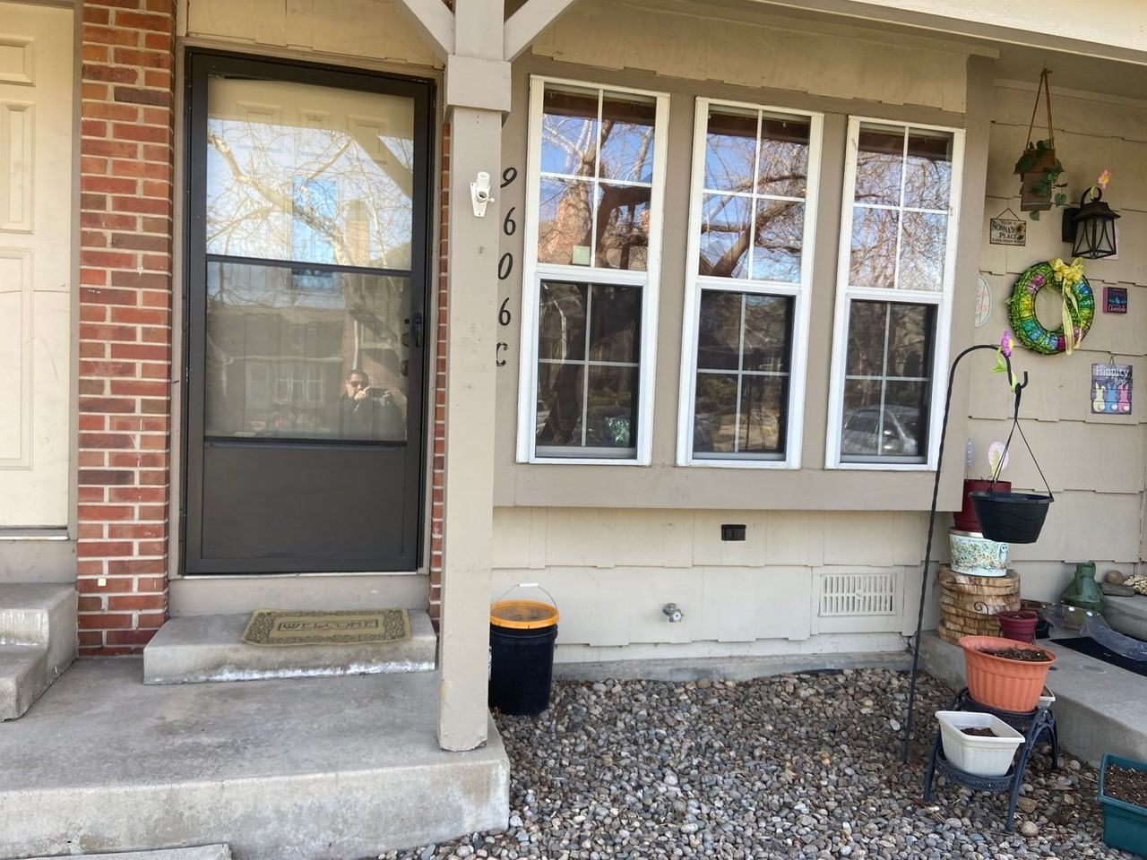 9606 W Chatfield Ave - Photo 2 of 28