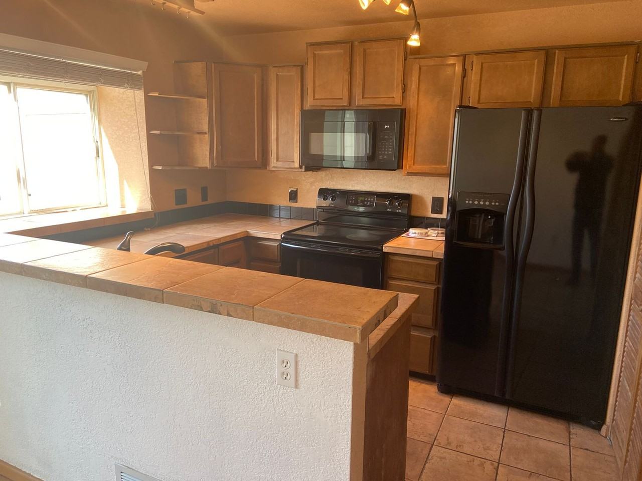 9606 W Chatfield Ave - Photo 7 of 28