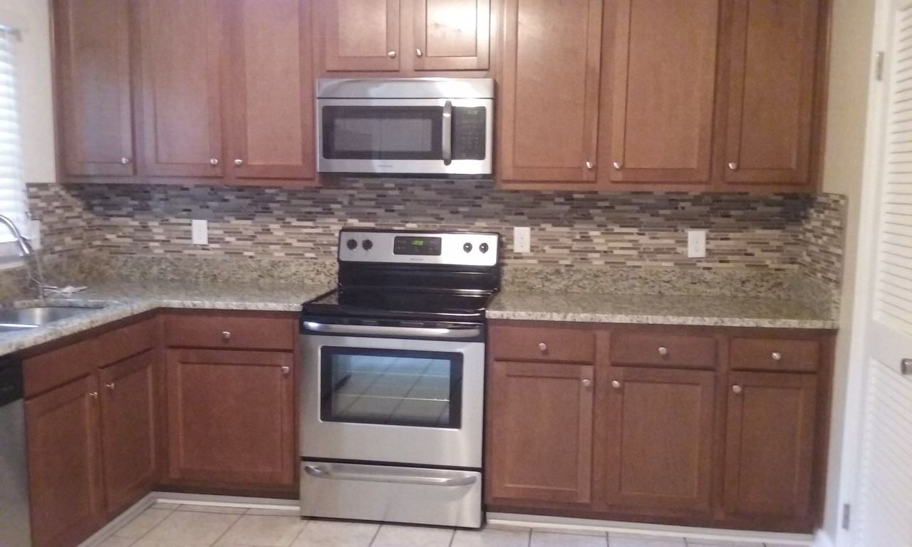 344 Susan Constant Dr - Photo 6 of 15