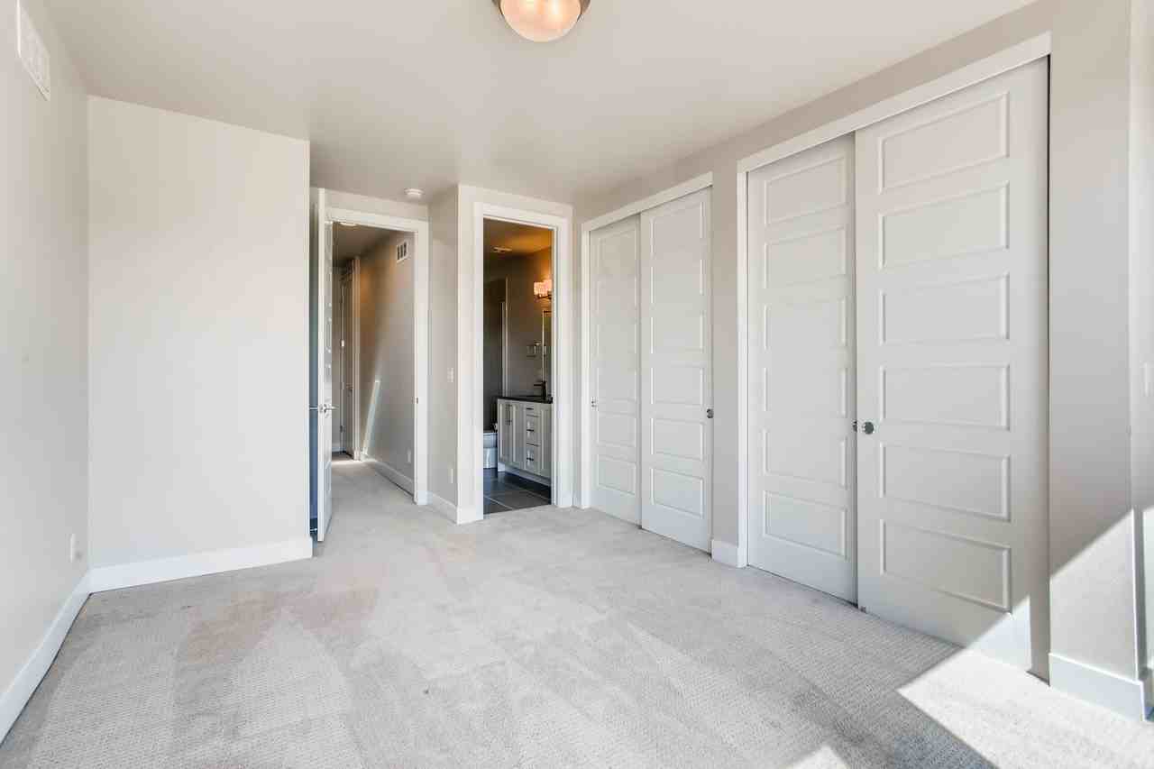 1933 S High St - Photo 3 of 27