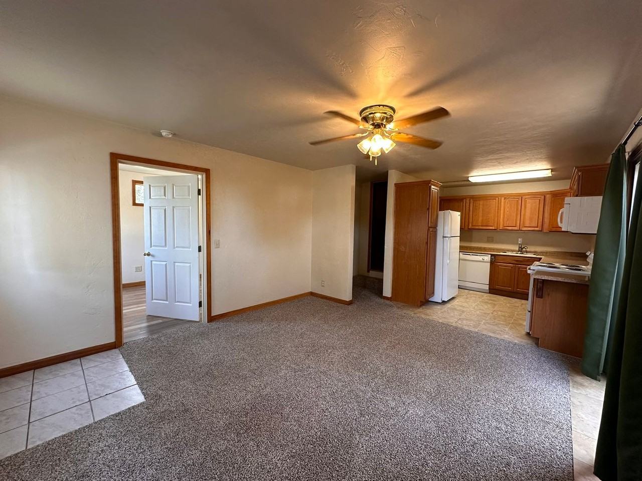 24966 Dunham Ave - Photo 3 of 13