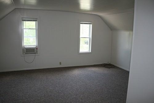 1819 1/2 Norwood St - Photo 2 of 5