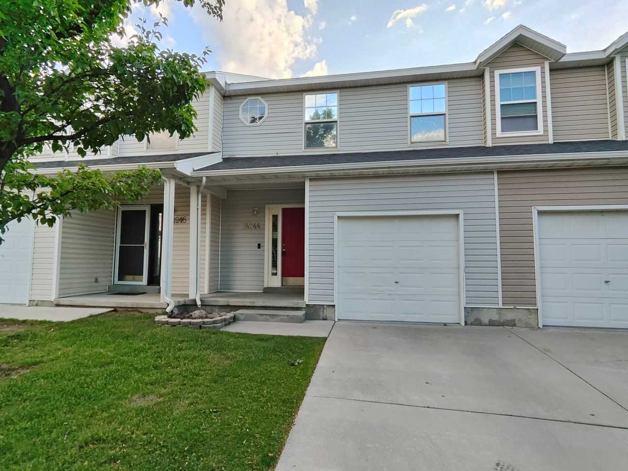 14244 S Daisyfield Dr - Photo 4 of 32