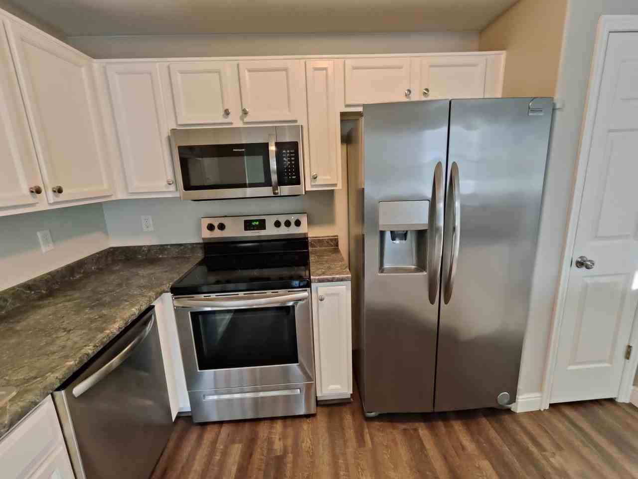 14244 S Daisyfield Dr - Photo 6 of 32