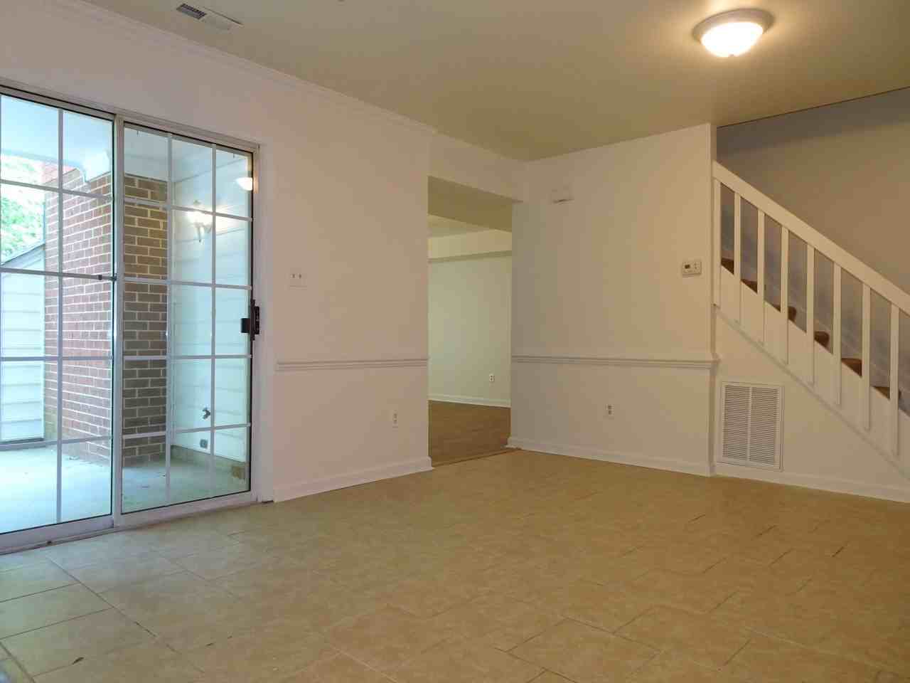 118 Chippenham Dr Apt H - Photo 6 of 16