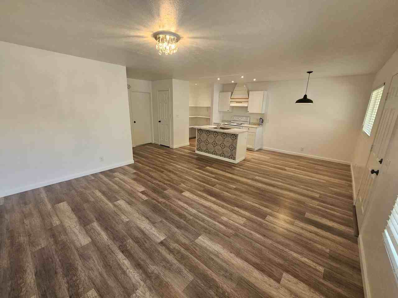 241 Mclane Cir - Photo 2 of 13