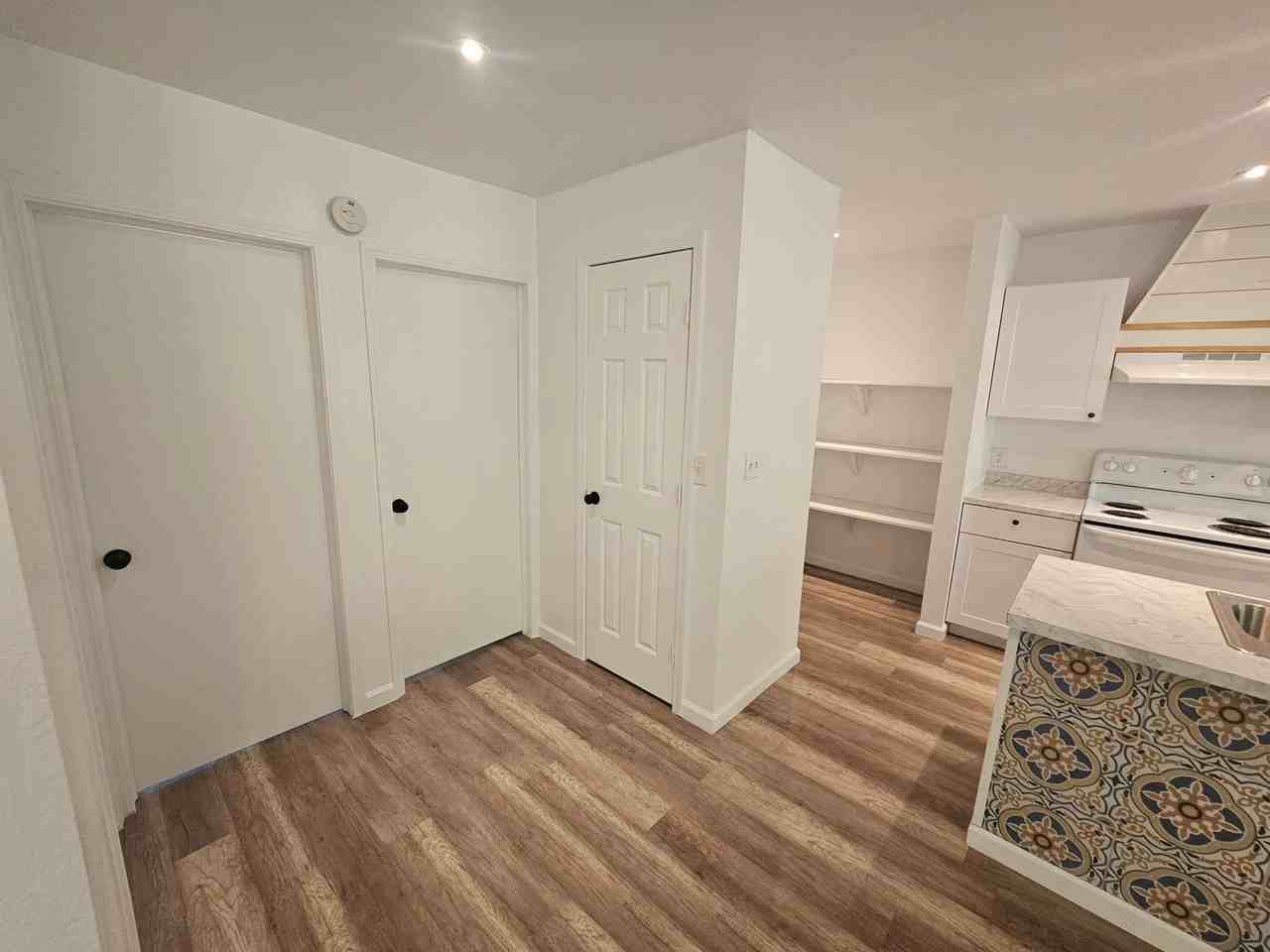 241 Mclane Cir - Photo 7 of 13