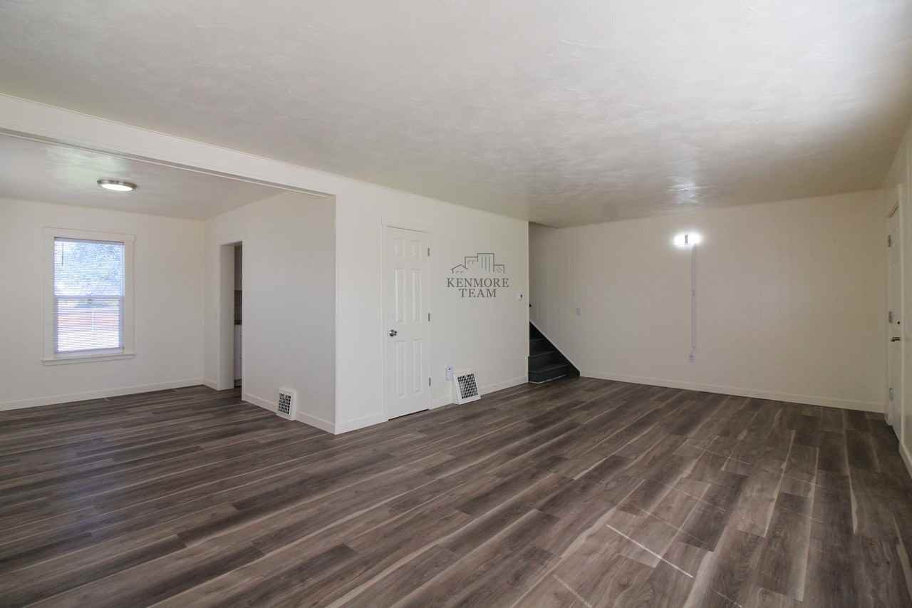 706 Benham St - Photo 5 of 13