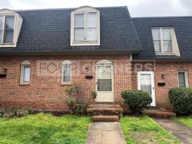 2401 Vanstory St - Photo 1 of 1