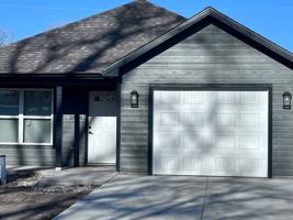 featured image of 1612 Green Valley Cir