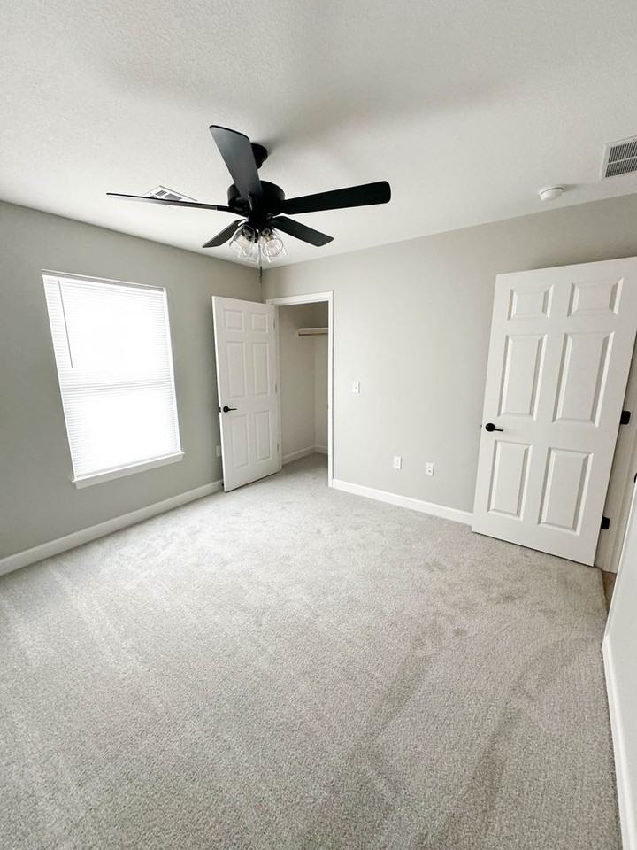 1612 Green Valley Cir - Photo 7 of 13