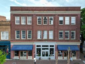 321 W Broughton St - Photo 1 of 1