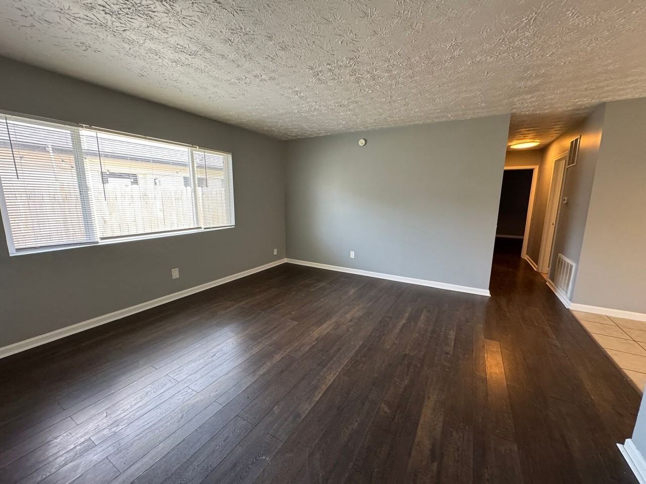 1019 S Randolph St - Photo 2 of 24