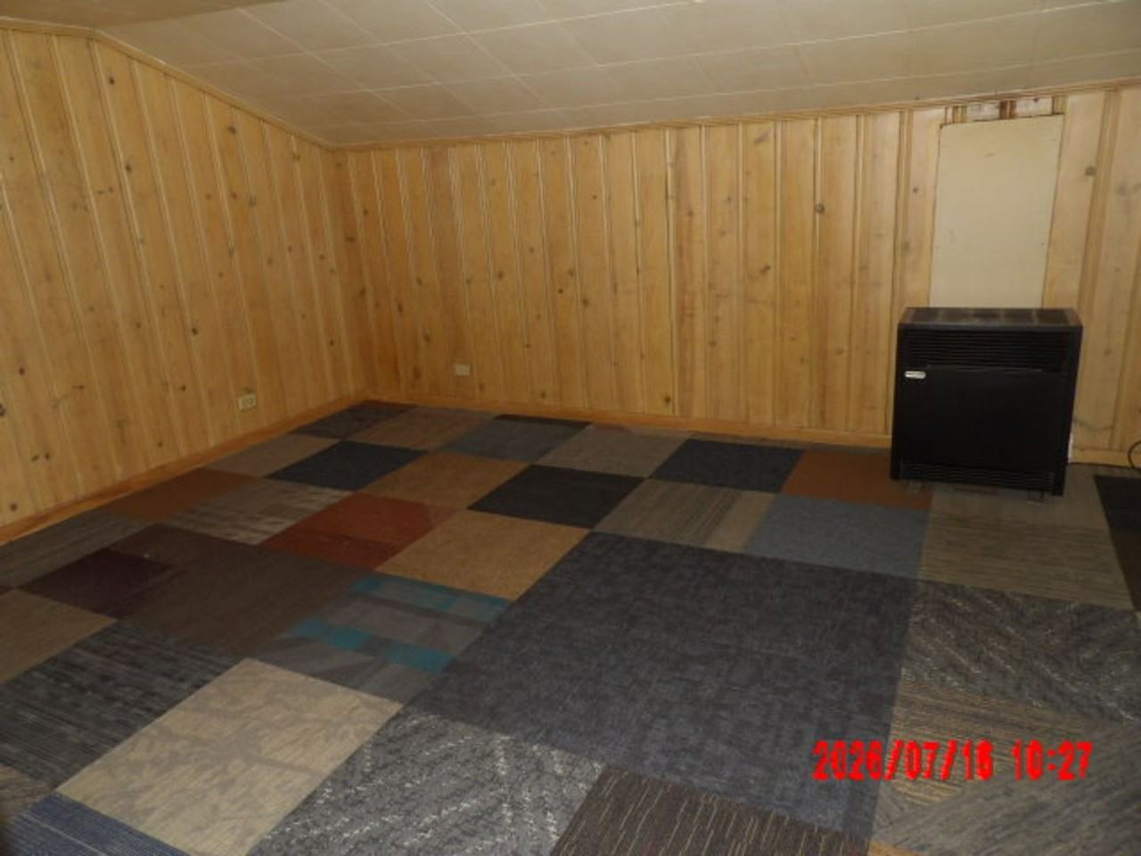 2035 D St - Photo 6 of 25
