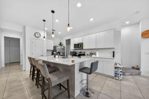 featured image of 1033 Grove Park Cir #0