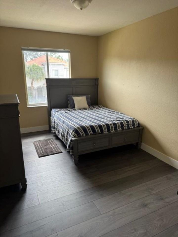 1033 Grove Park Cir #1033 - Photo 4 of 7