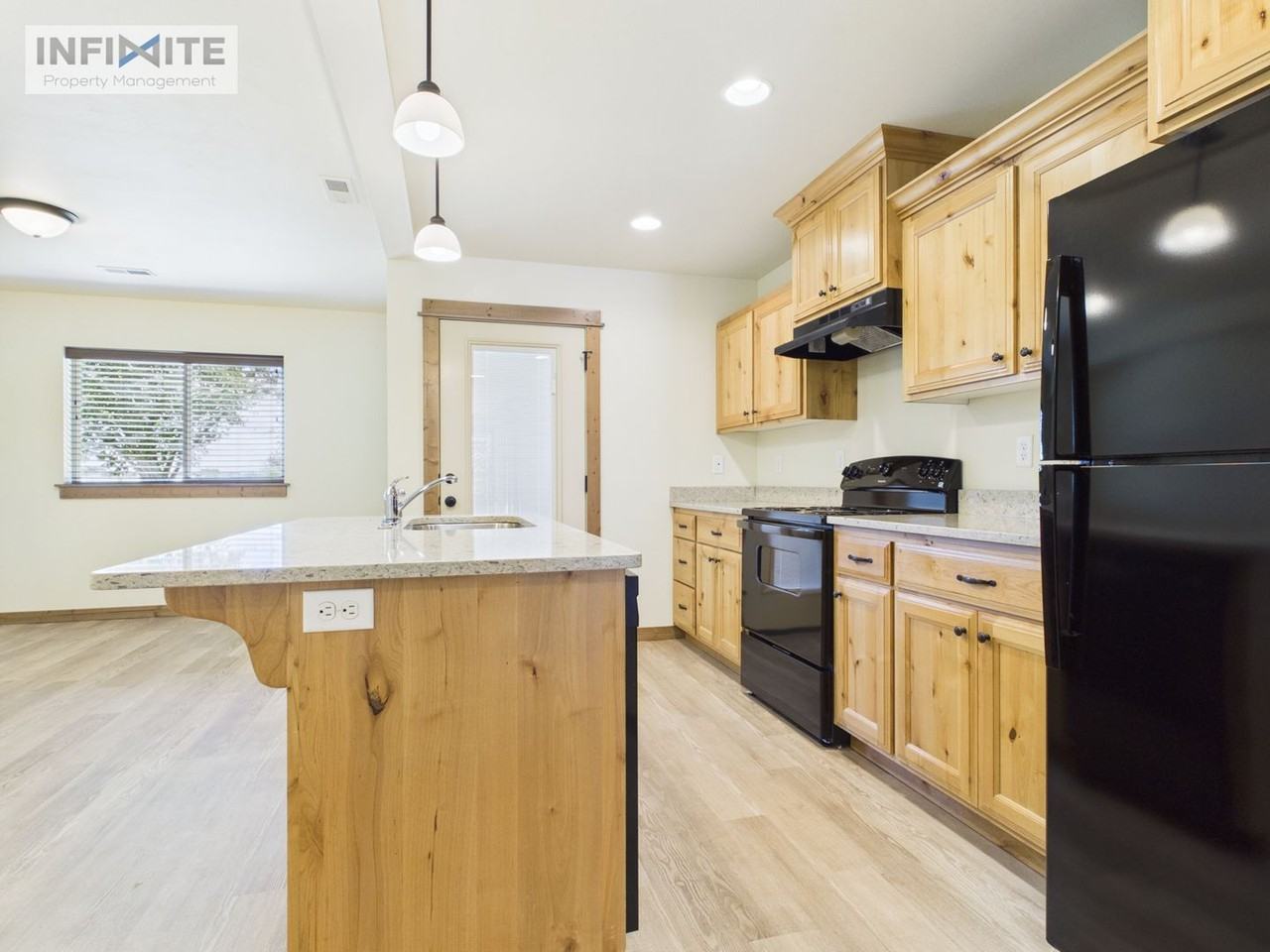 2767 Fen Way #A - Photo 3 of 18