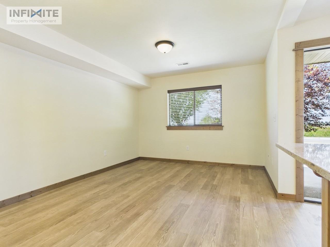 2767 Fen Way #A - Photo 4 of 18