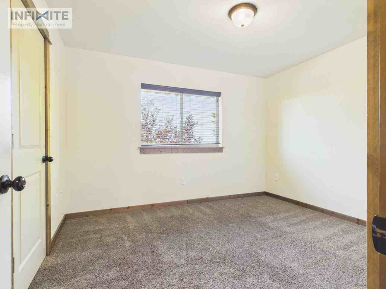 2767 Fen Way #A - Photo 7 of 18