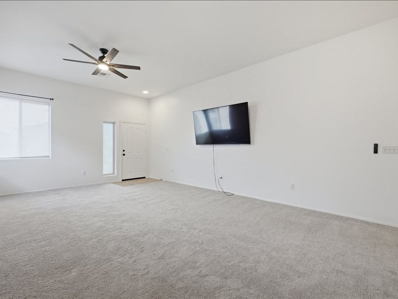 601 E Pima Meadows Dr - Photo 5 of 26