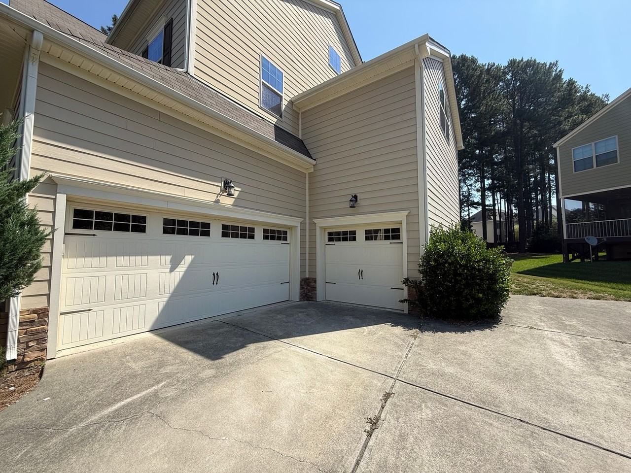 1140 Litchborough Way - Photo 2 of 44