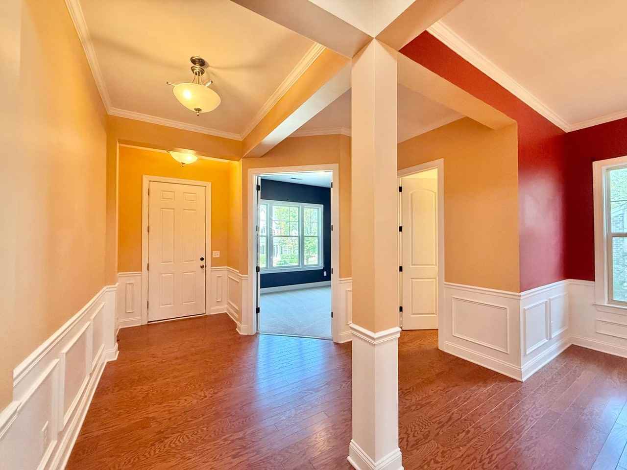 1140 Litchborough Way - Photo 3 of 44