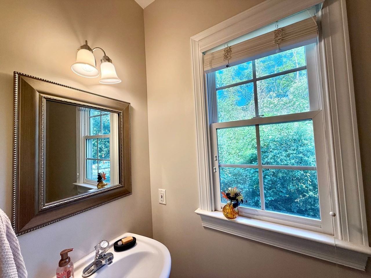 1105 Banbury Woods Pl - Photo 6 of 18