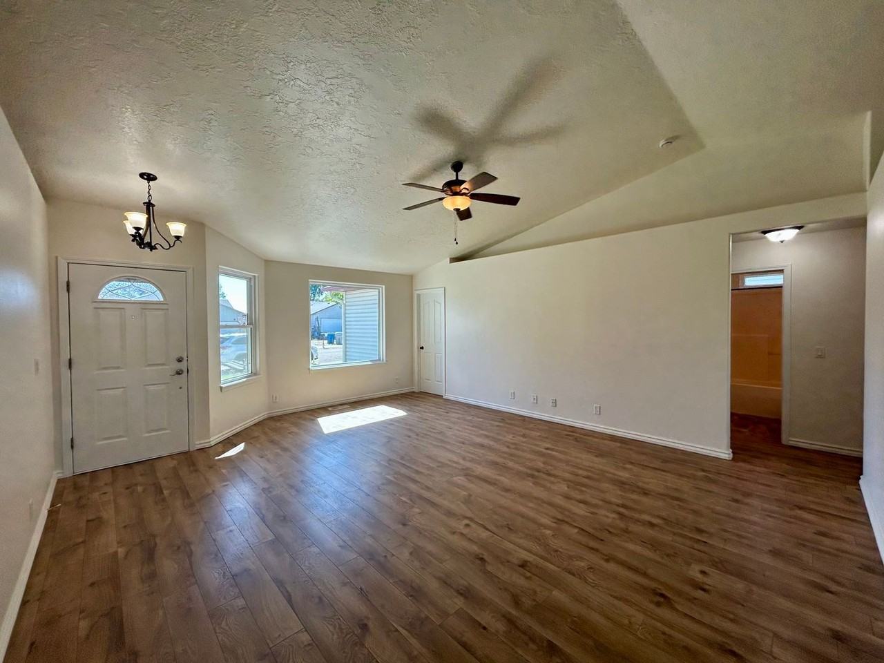 7 S Honey Dr - Photo 4 of 25