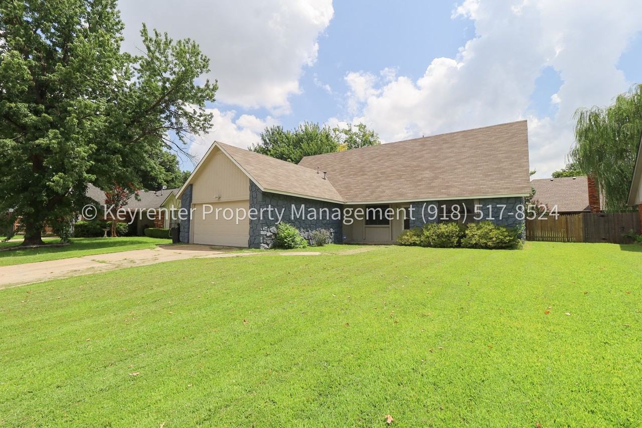 1609 S Chestnut Ave - Photo 4 of 38