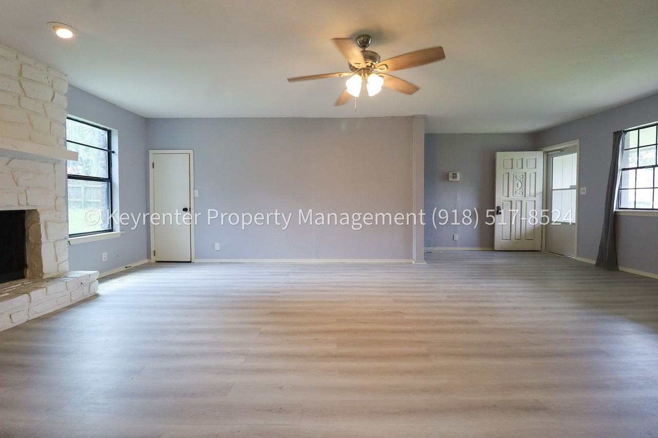 1609 S Chestnut Ave - Photo 7 of 38