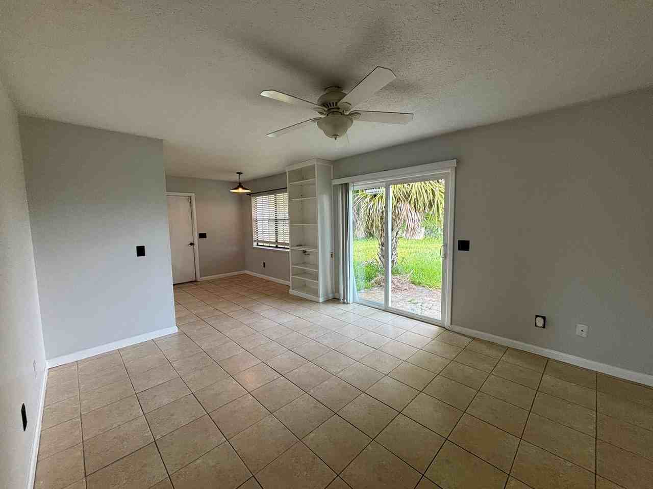 1807 Minnesota Ave - Photo 7 of 17