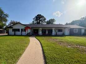 1809 Glen Arbor St - Photo 1 of 1