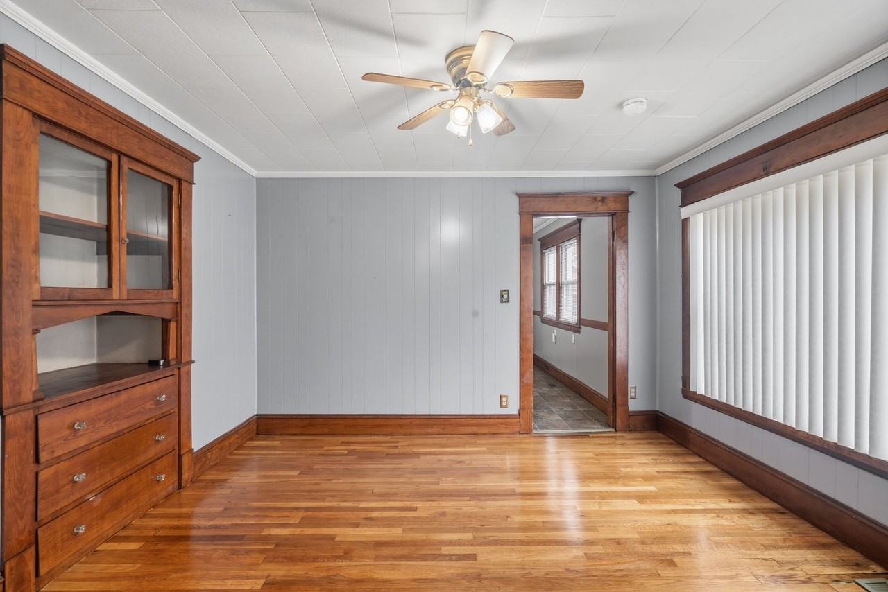 21 Colchester St - Photo 6 of 24