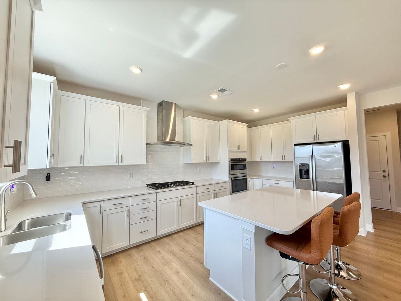 113 Hiddenite Pl - Photo 4 of 40