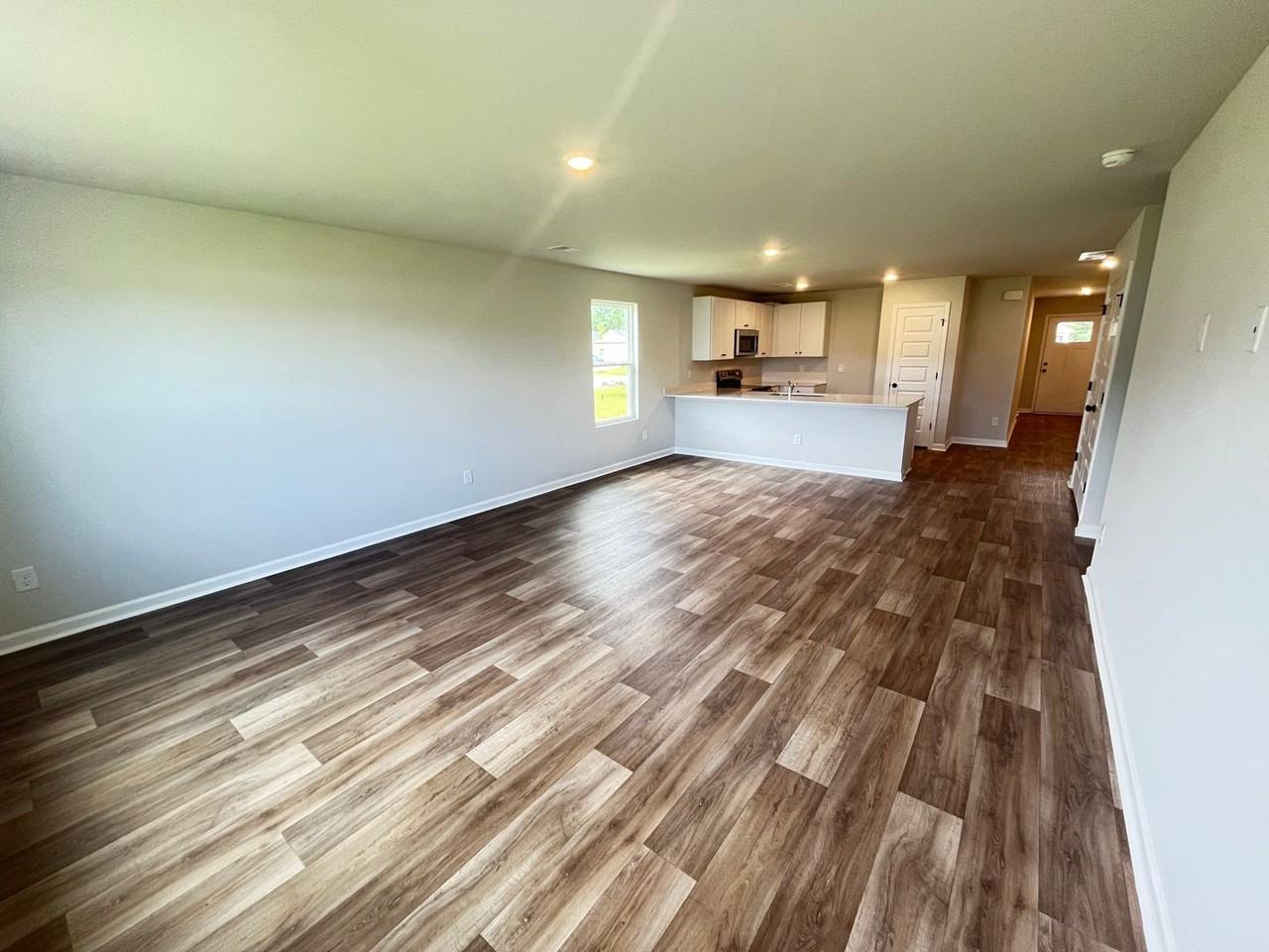 190 Birchwood Dr - Photo 6 of 19