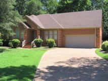 105 Mariners Cir - Photo 1 of 1