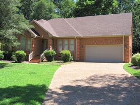 105 Mariners Cir - Photo 1 of 1