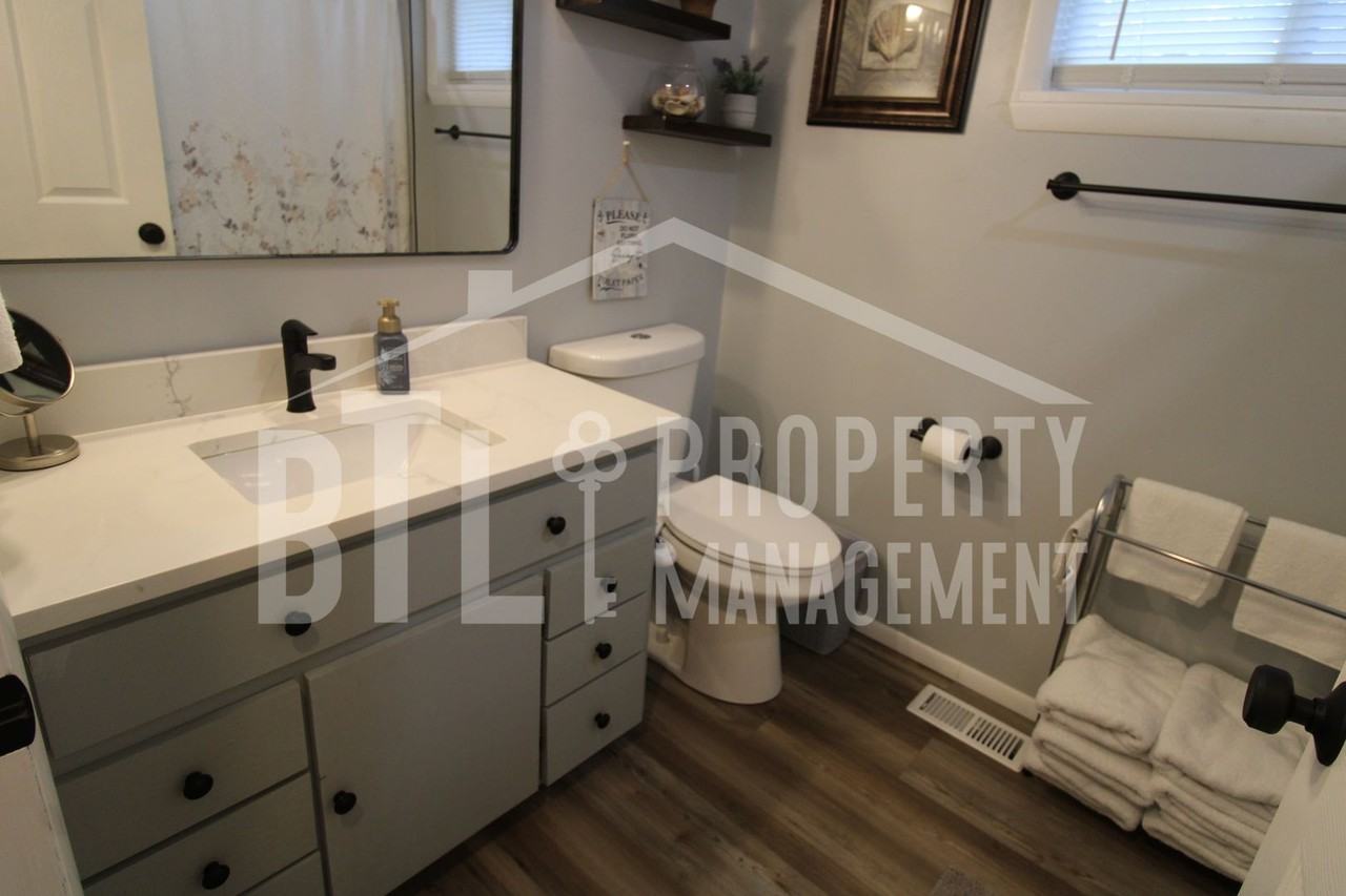 12 Lakehaven Dr - Photo 7 of 26